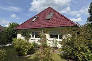 Einfamilienhaus mit Garage - Immobilie mit viel Potential!! – Die vollständige Adresse der Immobilie erhältst du vom Anbieter., 26127 Nadorst, Oldenburg (Oldenburg) – Vorschaubild 3