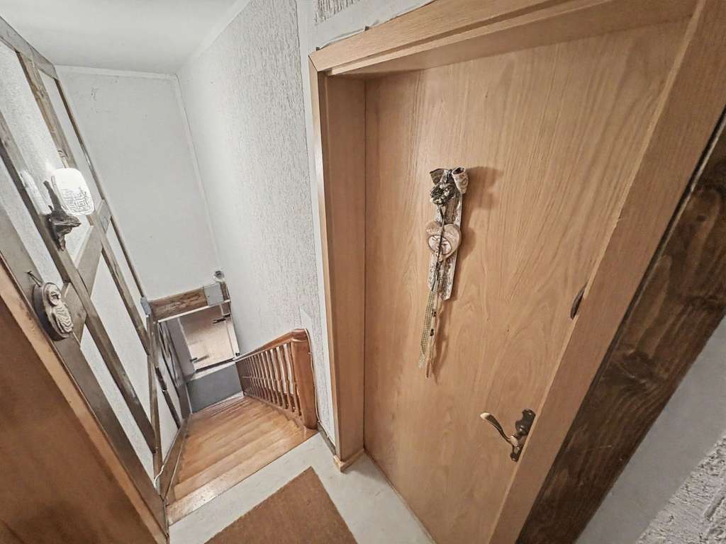 Immobilie in Schmallenberg - Schmallenberg: Charmante Wohnung im historischen Fachwerkhaus in naturnaher Lage im Sauerland - Bild 3