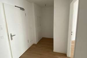 2 Zimmer mit WBS bis 160% ab sofort – Dolgenseestr. 9b, 10319 Friedrichsfelde, Berlin – Vorschaubild 4