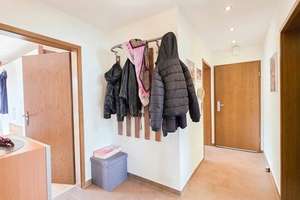 RESERVIERT!!! Vollvermietetes Zweifamilienhaus mit Doppelgarage – Ideale Kapitalanlage – Die vollständige Adresse der Immobilie erhältst du vom Anbieter., 45145 Frohnhausen, Essen – Vorschaubild 8