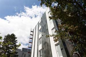 Zentral und modern:  Möbliertes Apartment mit großzügigem Balkon in Düsseldorf Rath – 40472 Rath, Düsseldorf – Vorschaubild 15
