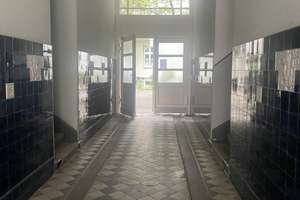 Großzügige 3-Zimmer-Stuckaltbauwohnung mit Balkon – Wilhelm-Stolze- Straße 19, 10249 Friedrichshain, Berlin – Vorschaubild 18