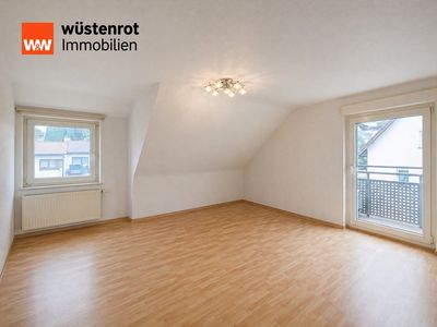 Tolle Lage! 3-Zimmer-Wohnung mit Balkon und viel Stauraum in Welzheim