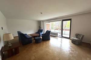 Großzügige 4-Zimmer-Wohnung mit Balkon in ruhiger Lage von Berne – Hermann-Balk-Str. 111b, 22147 Rahlstedt, Hamburg – Vorschaubild 2