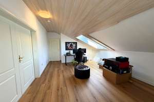Ruhiges Wohnen am Ortsrand: Gepflegtes Zuhause mit Wintergarten, Balkonkraftwerk und Garten! – Die vollständige Adresse der Immobilie erhältst du vom Anbieter., 57577 Hamm (Sieg) – Vorschaubild 25