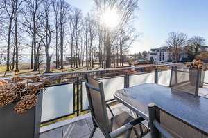 Vorne Ostsee, hinten Golfplatz - stilvolles Domizil am Brodtener Steilufer – Lübeck – Vorschaubild 3