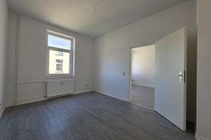 2 Zimmer Wohnung - frisch renoviert – Wolfenbüttler Straße 63, 39112 Sudenburg, Magdeburg – Vorschaubild 1