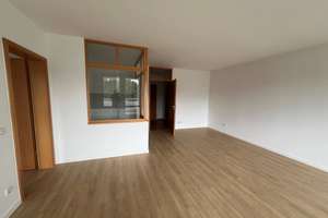 Sehr schöne, für Sie renovierte 2-Raumwohnung mit Balkon und Blick ins Grüne!!!! – Putbuser Weg 23, 1109 Klotzsche (Stadtteil), Dresden – Vorschaubild 5