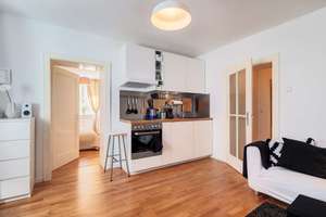 Maxvorstadt: Wertbeständige 2-Zimmer Wohnung in Bestlage - frei ab Sommer