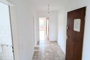 Einladung in dein/euer neues Zuhause (2 Zi, 6. Stock, Aufzug, Balkon, Stellplatz, EBK) – Bergstraße 59, 97076 Lengfeld, Würzburg – Vorschaubild 10
