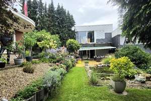 Modernisiertes Einfamilienhaus 2 Bäder Terrasse großer Garten Pool Doppelgarage 3-4 PKW-Stellplätze – 51381 Lützenkirchen, Leverkusen – Vorschaubild 6