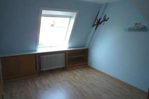 Doppelhaushälfte in begehrter Lage mit viel Potential auf Erbbaugrundstück – Die vollständige Adresse der Immobilie erhältst du vom Anbieter., 40627 Unterbach, Düsseldorf – Vorschaubild 6