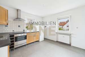 Zweifamilienhaus mit Ausbaureserve und großem Grundstück in bevorzugter Lage – Die vollständige Adresse der Immobilie erhältst du vom Anbieter., 93080 Pentling – Vorschaubild 10