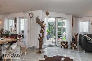 Wohnen mit Stil: Großzügiges Haus mit 6 Zimmern, Wintergarten, Doppelgarage, Kamin & Einliegerwhg! – Heilbronn (Kreis) – Vorschaubild 8