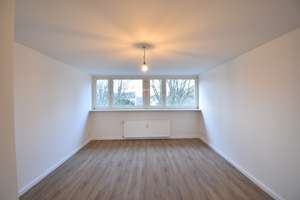 WG gesucht! Bezusgfreie 2-Zimmer-Whg mit moderner Ausstattung 