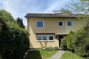 Doppelhaushälfte zur vorübergehenden Vermietung / auch Firmen u. Monteure – Rambaldistraße 37, 81929 München – Vorschaubild 1