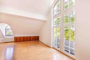 Seltene Gelegenheit - Reiheneckhaus mit Lift und Tiefgaragenstellplatz – München – Vorschaubild 33