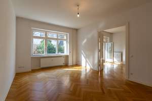 Top-Wohnlage! Nur wenige Meter zum Preußenpark & Fehrbelliner Platz mit eigenem Garten & Balkon – Die vollständige Adresse der Immobilie erhältst du vom Anbieter., 10707 Wilmersdorf, Berlin – Vorschaubild 11
