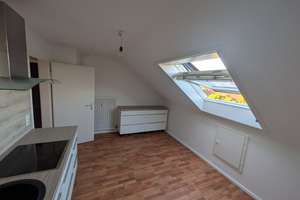 Dachgeschosswohnung für Single – Die vollständige Adresse der Immobilie erhältst du vom Anbieter., 76189 Grünwinkel, Karlsruhe – Vorschaubild 4