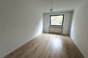 Großzügige 4-Zimmer-Wohnung mit Balkon in ruhiger Lage von Berne – Hermann-Balk-Str. 111b, 22147 Rahlstedt, Hamburg – Vorschaubild 3