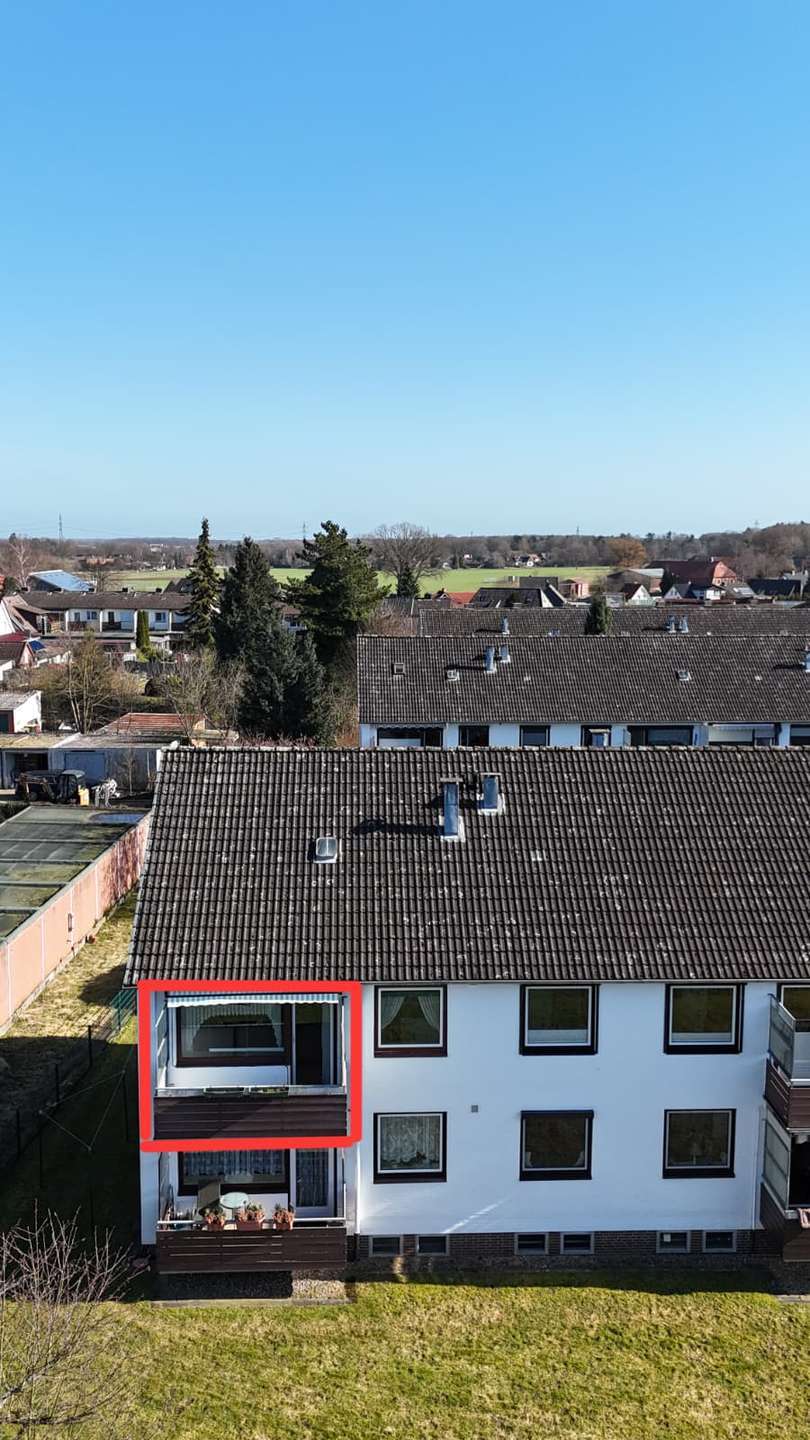 Charmante 2,5 Zimmer Wohnung mit Balkon, Garage und viel Potenzial in gefragter Wohnlage, Herzogtum Lauenburg Kreis – Bild 3