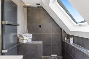 Property thumbnail 37