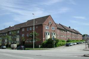 Großer Innenhof inclusive – Kirchenweg 73, 24143 Gaarden-Ost, Kiel – Vorschaubild 1