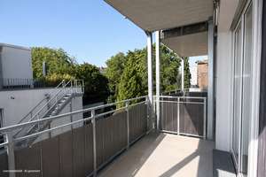 Vermietete, familienfreundliche 4-Zimmer-Wohnung mit überdachtem Balkon am Westpark! – Vaalser Straße 91, 52074 Westpark, Aachen – Vorschaubild 4