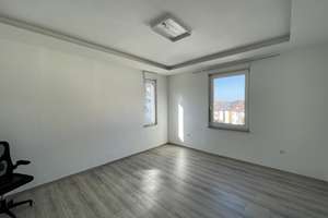 Renovierte 2 Zimmer Altbau Wohnung in Bad Cannstatt – 70374 Schmidener Vorstadt, Stuttgart – Vorschaubild 2