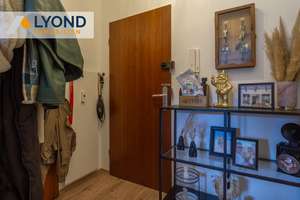 Helle 3,5-Zimmer-Etagenwohnung mit Balkon und Aufzug in gepflegtem Mehrfamilienhaus! – 45327 Katernberg, Essen – Vorschaubild 2