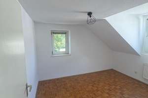 2 Zimmer Wohnung im 2.OG sucht ab sofort Nachmieter