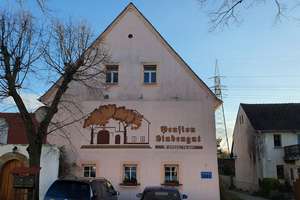 großzügiges Haus Pension oder Einfamilien-Mehrgenerationshaus – Brockwitzer Strasse 7a, 1640 Coswig – Vorschaubild 1