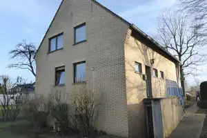 freistehendes Einfamilienhaus mit Ausrichtung nach Süden - auch als Zweifamilienhaus nutzbar – Osterather Straße 90, 40670 Neuss (Rhein-Kreis) – Vorschaubild 5
