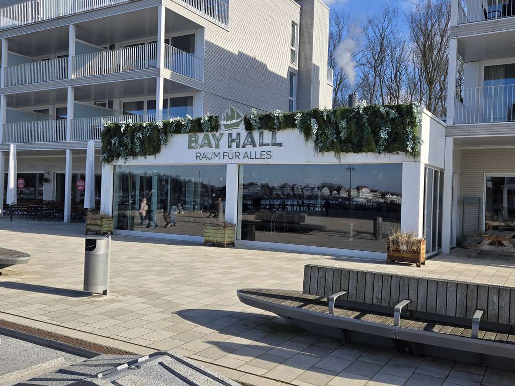 *BAYHALL* (Foodcourt / Fashion / Eventlocation) - Eigenbetrieb oder Vermietung