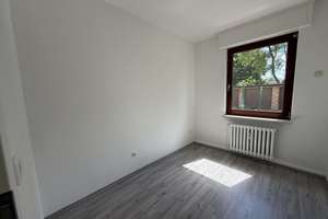 Erstbezug nach Renovierung - 3 Zimmer-Erdgeschosswohnung in Duisburg – Sterkrader Straße 146, 47166 Obermarxloh, Duisburg – Vorschaubild 10