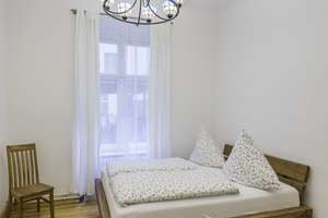 Stilvoll wohnen nahe Ku’damm – klassischer Altbau mit besonderem Flair – Die vollständige Adresse der Immobilie erhältst du vom Anbieter., 10709 Halensee, Berlin – Vorschaubild 1
