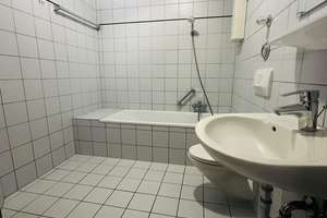 *Aufzug*EBK*Balkon*moderne Heizung* – 60528 Niederrad, Frankfurt am Main – Vorschaubild 9