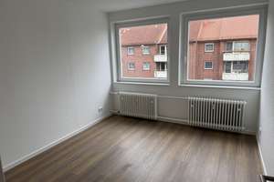 Neubaustandard- Helle zentalbelegene 3 Zi-Wohnung in HH-Harburg zu vermieten – Schwarzenbergstraße 17/19, 21073 Harburg (Ortsteil), Hamburg – Vorschaubild 29