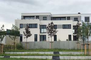 Traumhaftes Wohnen mit Seeblick, Sauna, Kamin, Einbauküche,  niedrige Heizkosten dank Erdwärme – Seeblick 2a, 4442 Zwenkau – Vorschaubild 4