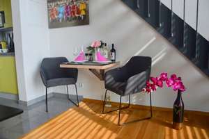 Nur Mailanfragen: Voll möbliertes, bezauberndes App. m. Galerie in modernem  Haus Nähe Dörnbergpark – Die vollständige Adresse der Immobilie erhältst du vom Anbieter., 93047 Innenstadt, Regensburg – Vorschaubild 3