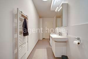 MÖBLIERT - PRAG CITY LIVING - Exklusive Maisonette mit Terrasse – Die vollständige Adresse der Immobilie erhältst du vom Anbieter., 70469 Bahnhof Feuerbach, Stuttgart – Vorschaubild 21