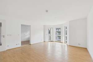 Mit Lift ins 4. OG - Balkon - Wanne + Dusche - Tiefgaragenstellplatz u.v.m. – Georg-Landgraf-Straße 21, 9112 Kaßberg, Chemnitz – Vorschaubild 12