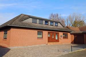 Modernisiertes Einfamilienhaus in ruhiger Sackgassenlage – Einziehen und Wohlfühlen! – Die vollständige Adresse der Immobilie erhältst du vom Anbieter., 26683 Saterland – Vorschaubild 1