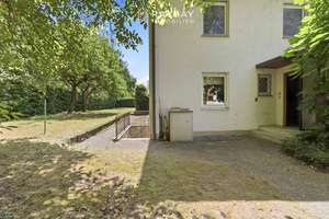 Reiheneckhaus mit 798 qm Grundstück: Sanierungschance im Regensburger Norden – Die vollständige Adresse der Immobilie erhältst du vom Anbieter., 93057 Konradsiedlung-Wutzlhofen, Regensburg – Vorschaubild 3
