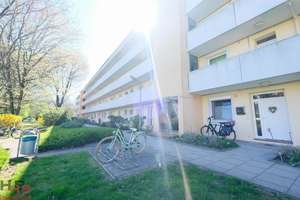Sehr gepflegte 4-Zimmer-Maisonette-Wohnung mit Penthouse-Charakter und Garage – Die vollständige Adresse der Immobilie erhältst du vom Anbieter., 28327 Altstadt, Bremen – Vorschaubild 3