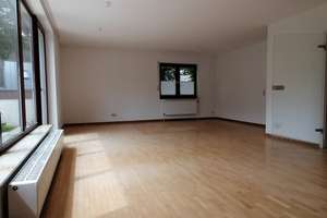 schönes Einfamilienhaus mit Garten und Garage – Die vollständige Adresse der Immobilie erhältst du vom Anbieter., 45239 Heidhausen, Essen – Vorschaubild 7