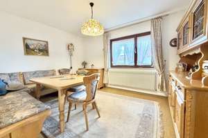 Charmantes Wohnhaus mit großem Garten und Potenzial zum Zweifamilienhaus – Die vollständige Adresse der Immobilie erhältst du vom Anbieter., 72355 Schömberg – Vorschaubild 8