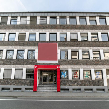 Gut geschnittene Büroflächen | zentrale Lage | Stellplätze | Perfekte Anbindung |  PROVISIONSFREI