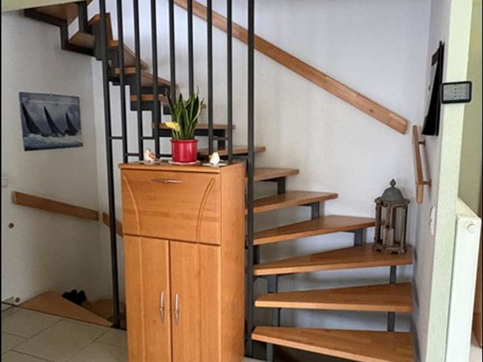 20 Treppe im EG1