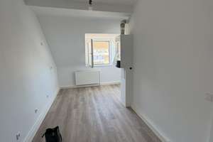 BEZUGSFREI! Saniertes Apartment mit moderner Ausstattung & Wohnküche – Siemensstraße 44, 40227 Oberbilk, Düsseldorf – Vorschaubild 12